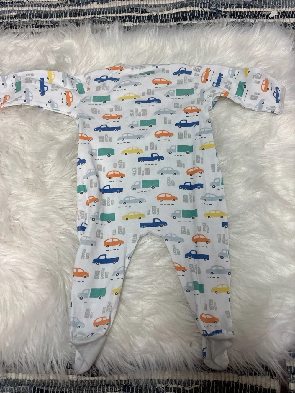 * | Magnetic Me | sleeper. Size 3-6 months.